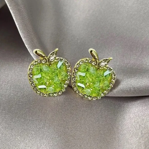 Green Apple 925 Silver Earrings - Picture 2 of 2